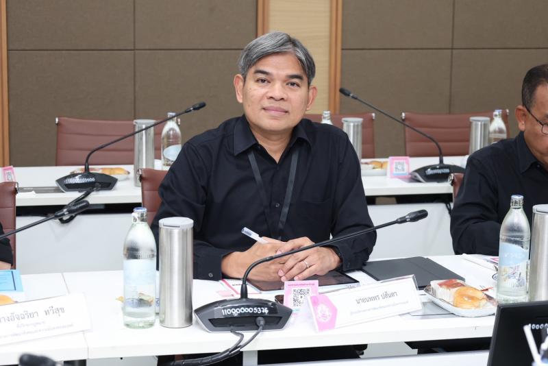 ปลัด พม. เป็นประธา�
