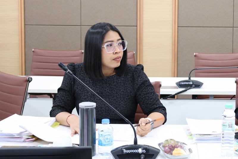 ปลัด พม. เป็นประธา�
