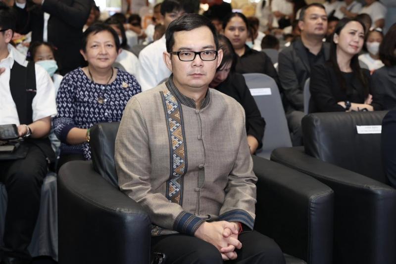 นายกิตติ อินทรกุล 