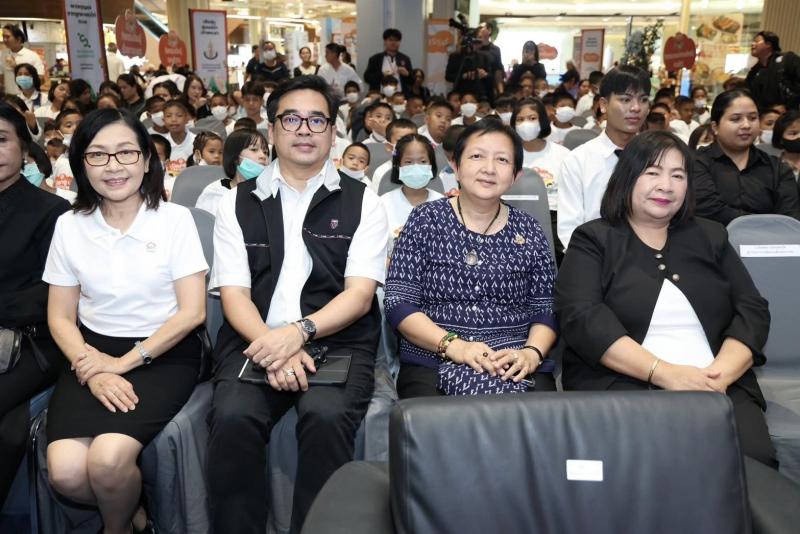นายกิตติ อินทรกุล 