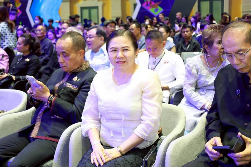 นายกองตรี ดร.ธนกฤต