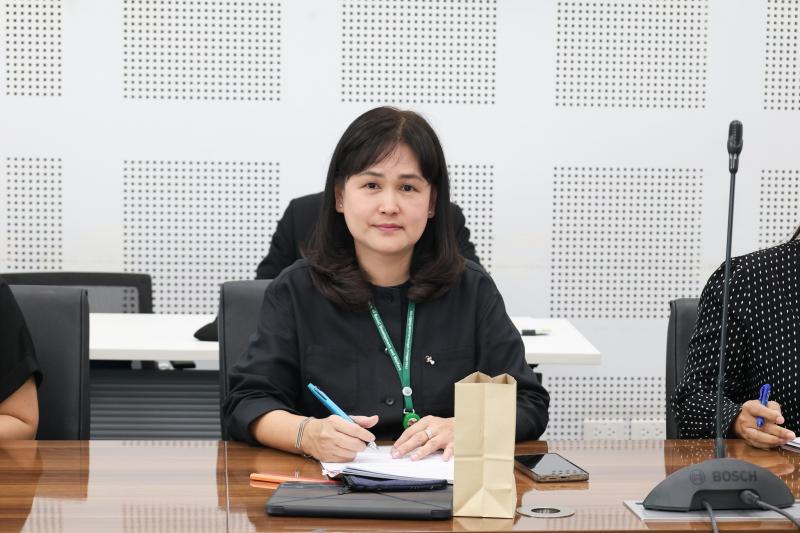 นางสาวสุนีย์ ศรีส�