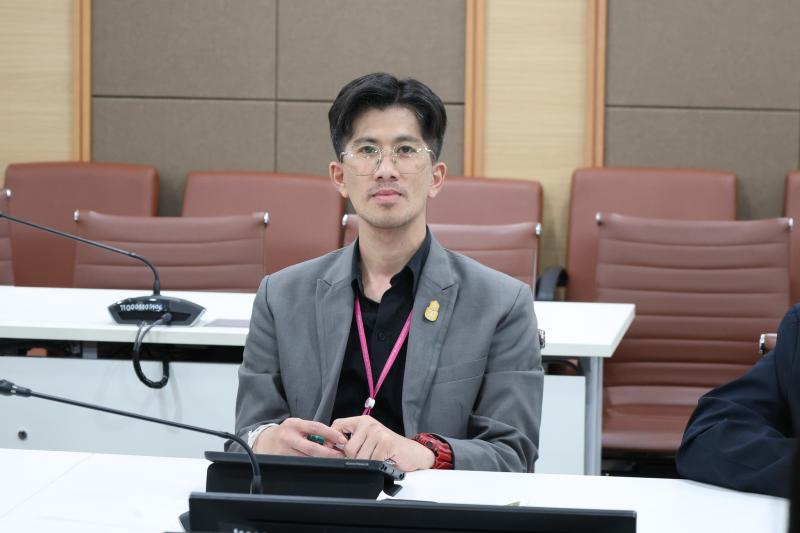 ปลัด พม. เป็นประธา�
