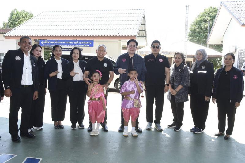 รมว.พม. เป็นประธาน�