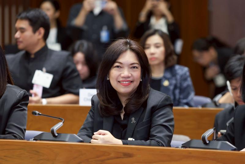 นางสาวสุนีย์ ศรีส�