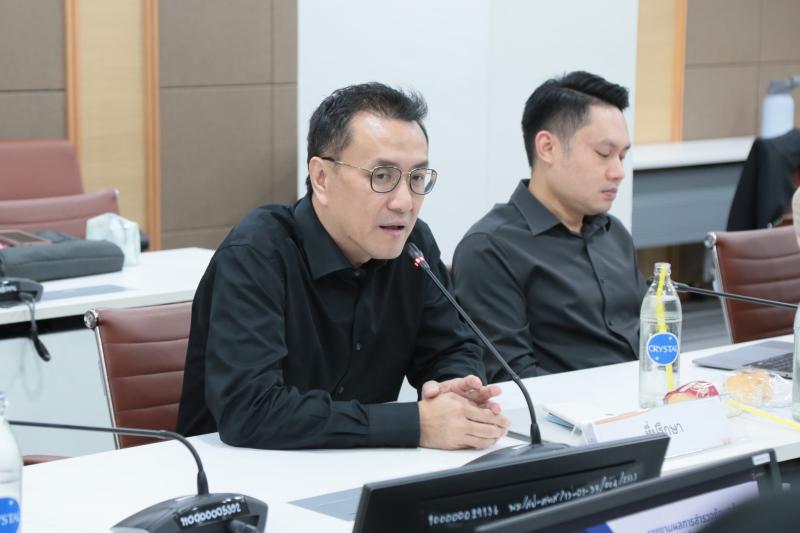 ปลัด พม. เป็นประธา�