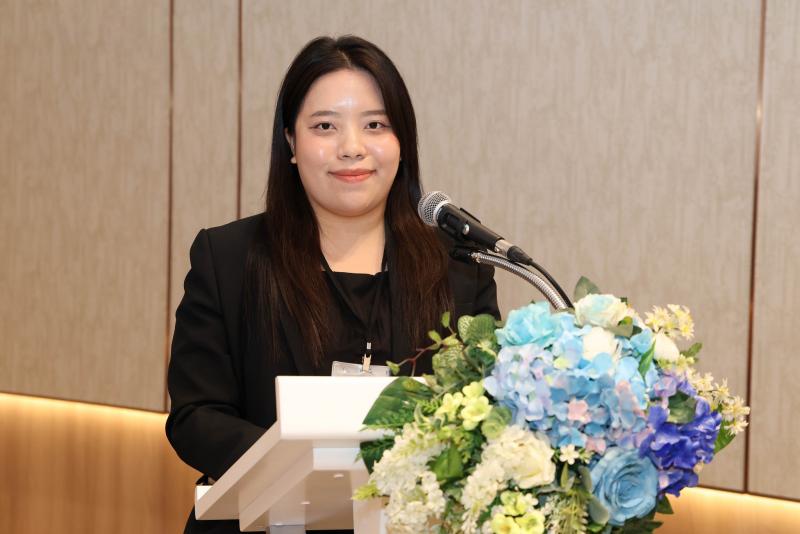 นางสาวสุนีย์ ศรีส�