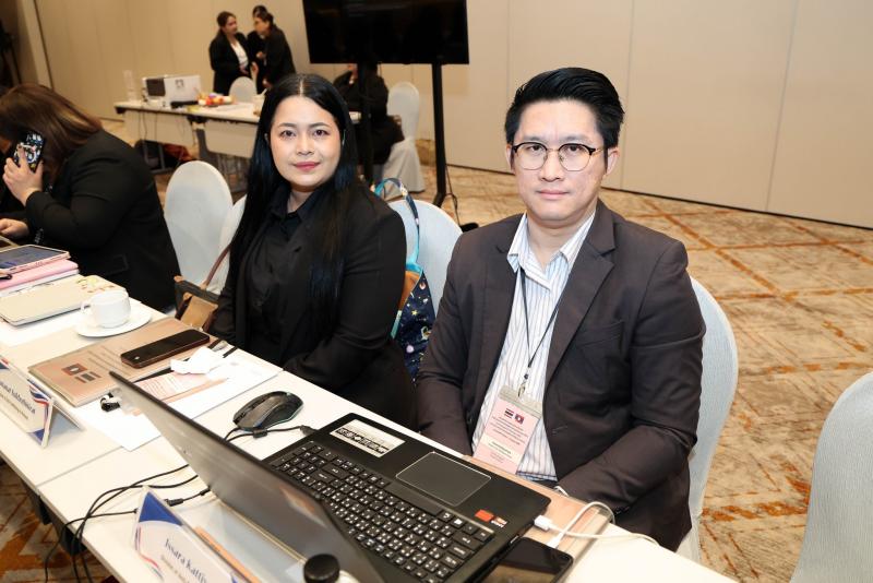 นางสาวสุนีย์ ศรีส�