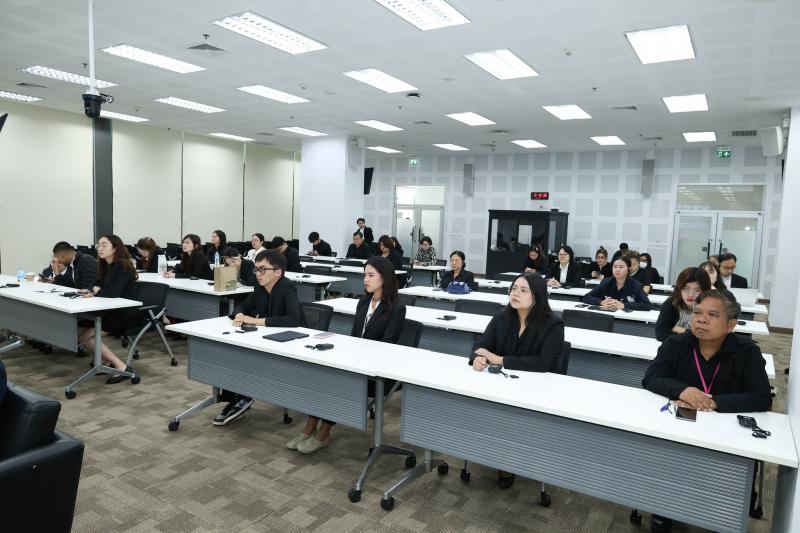 ปลัด พม. เป็นประธา�