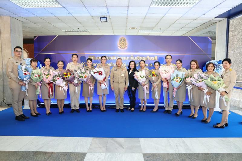ปลัด พม. ร่วมแสดงค�