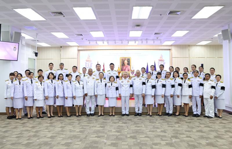 ปลัด พม. เป็นประธา�
