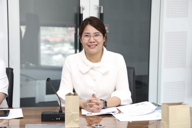 นางสาวสุนีย์ ศรีส�