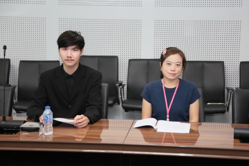 นางศิริลักษณ์ มีม�