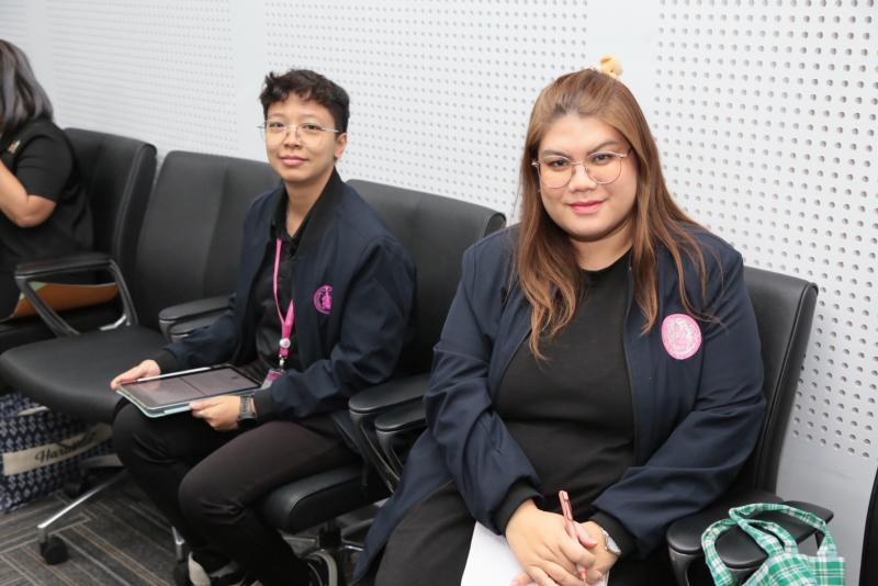 นางสาวสุนีย์ ศรีส�