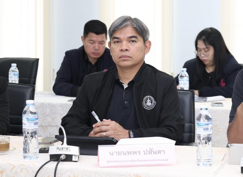 ปลัด พม. ลงพื้นที่�