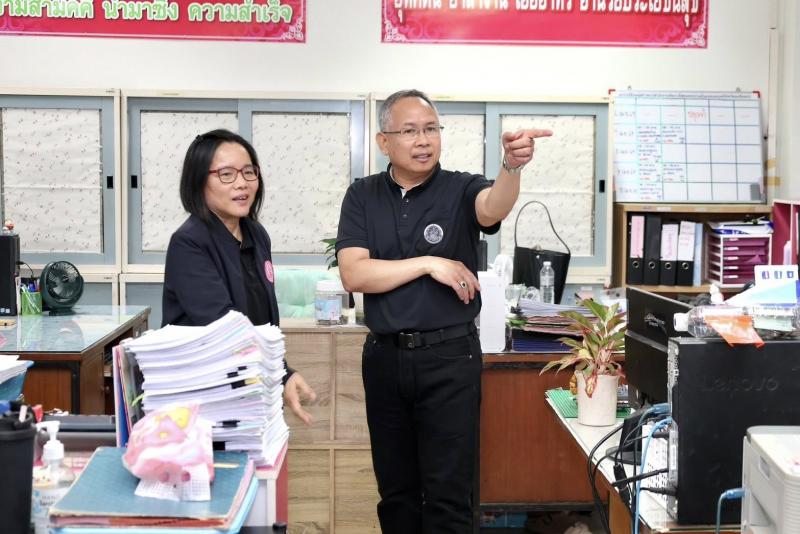 ปลัด พม. ลงพื้นที่�