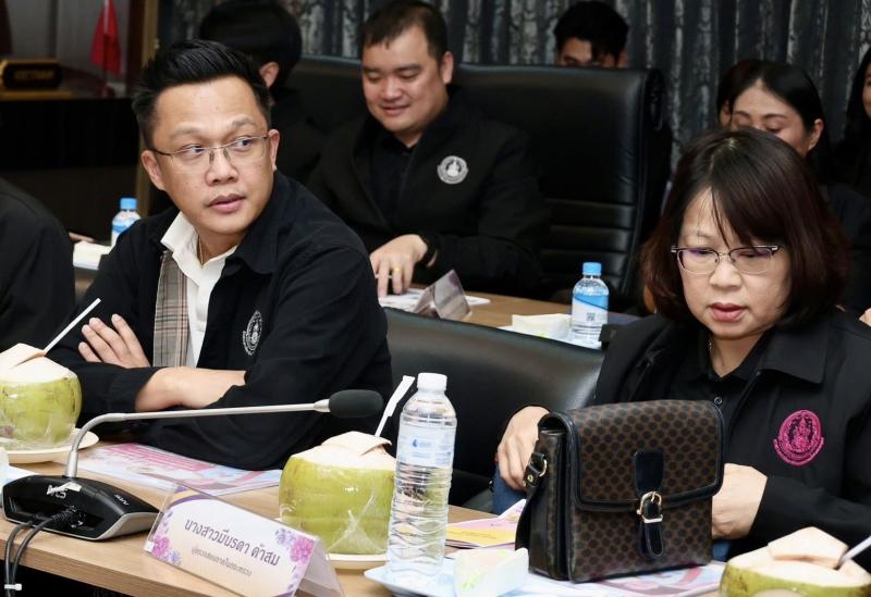 ปลัด พม. ลงพื้นที่�