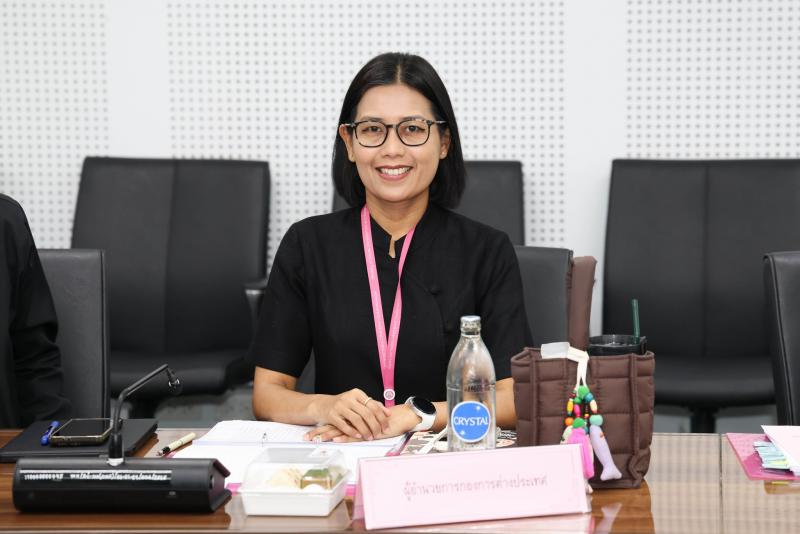 นางสาวสุนีย์ ศรีส�