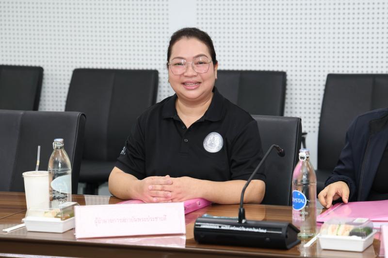 นางสาวสุนีย์ ศรีส�