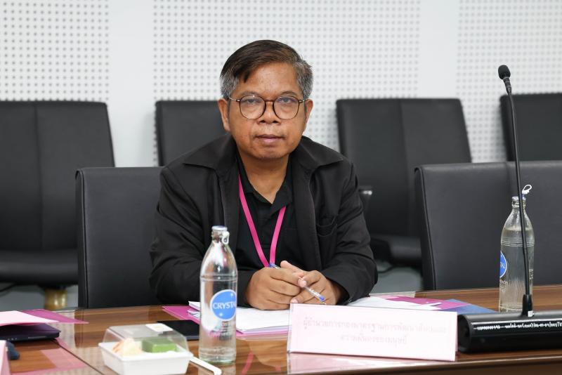 นางสาวสุนีย์ ศรีส�