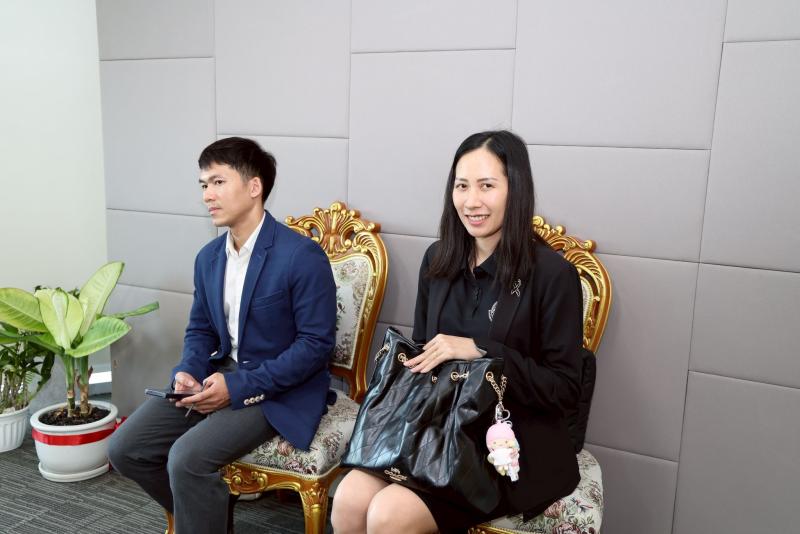 ปลัด พม. ให้นางสาว�