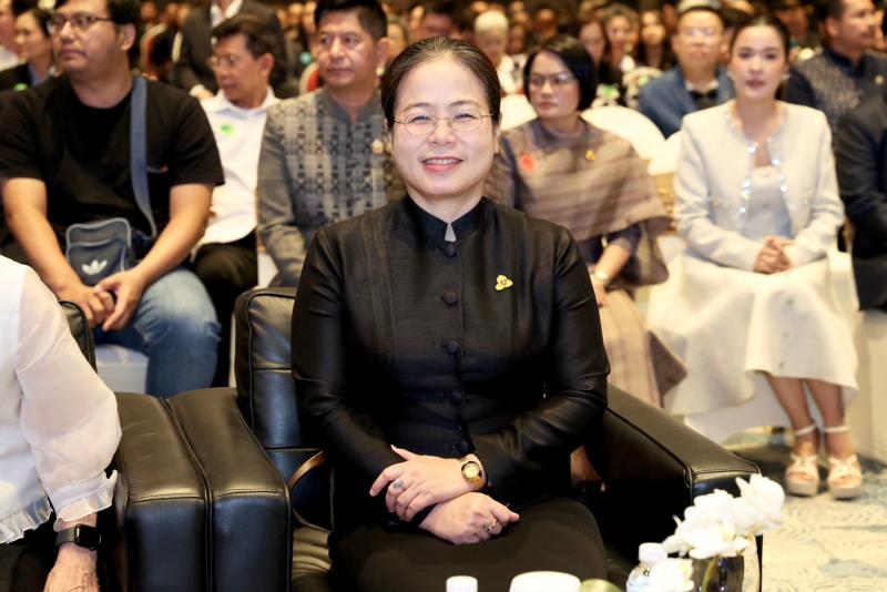 รมว.พม. กล่าวรายงา�