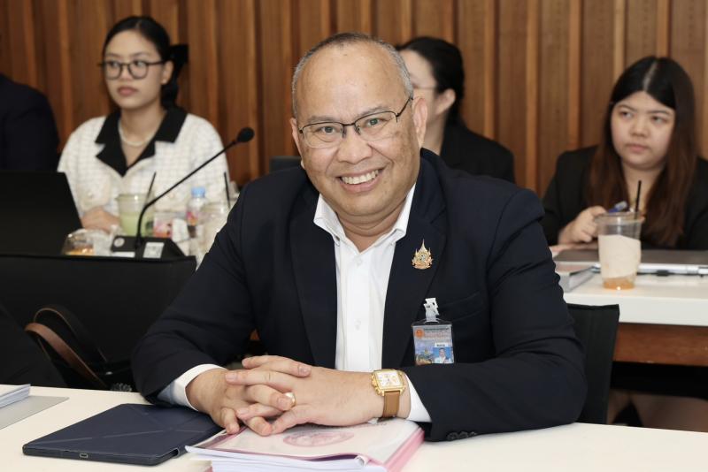 นายกิตติ อินทรกุล 