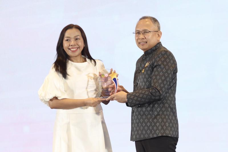 พม. จัดงานใหญ่ วัน�