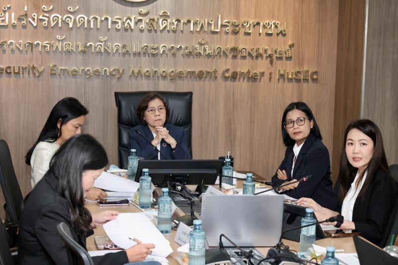 นางสาวสุนีย์ ศรีส�