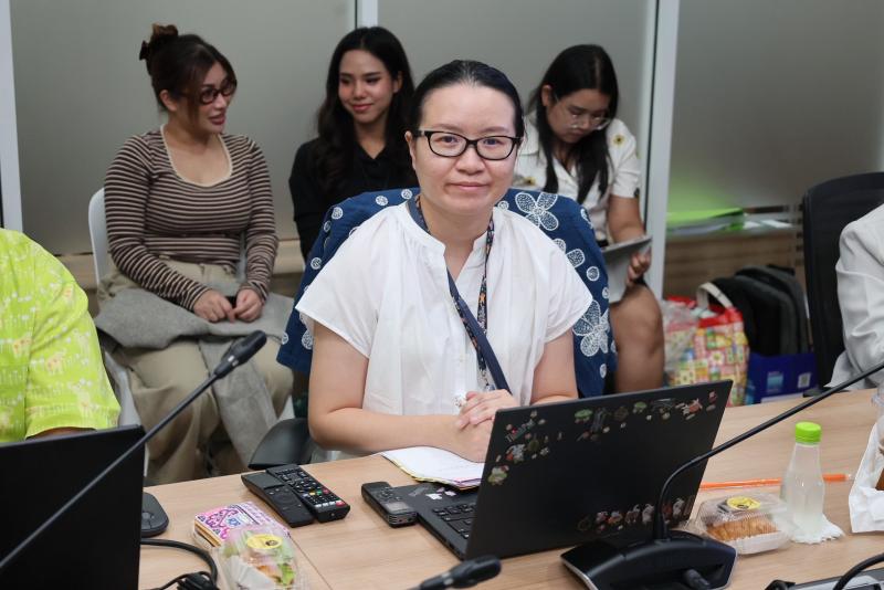 นางสาวสุนีย์ ศรีส�