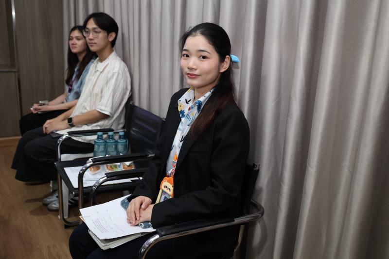 นางสาวสุนีย์ ศรีส�