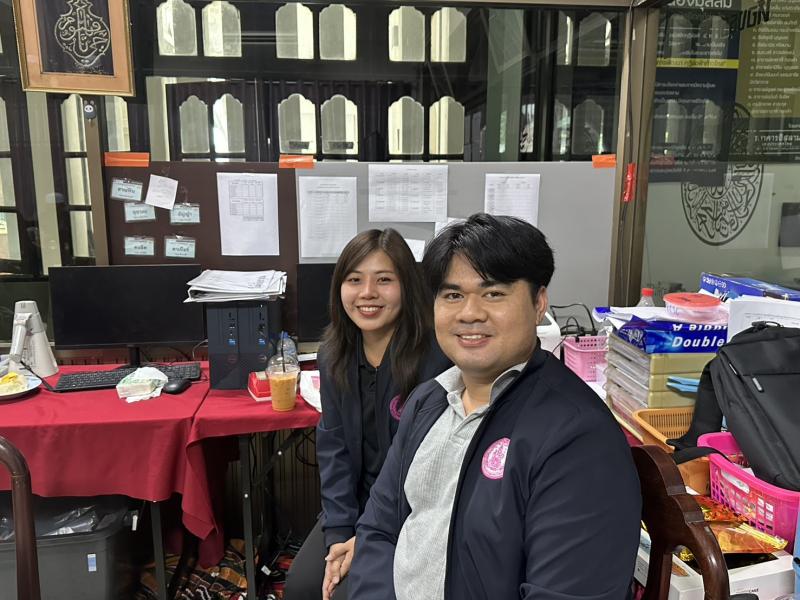 นางศิริลักษณ์ มีม�