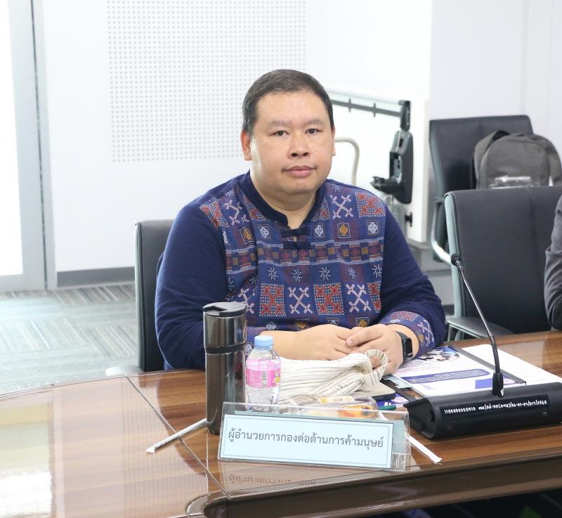 นางสาวสุนีย์ ศรีส�