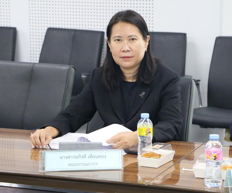 นางสาวสุนีย์ ศรีส�