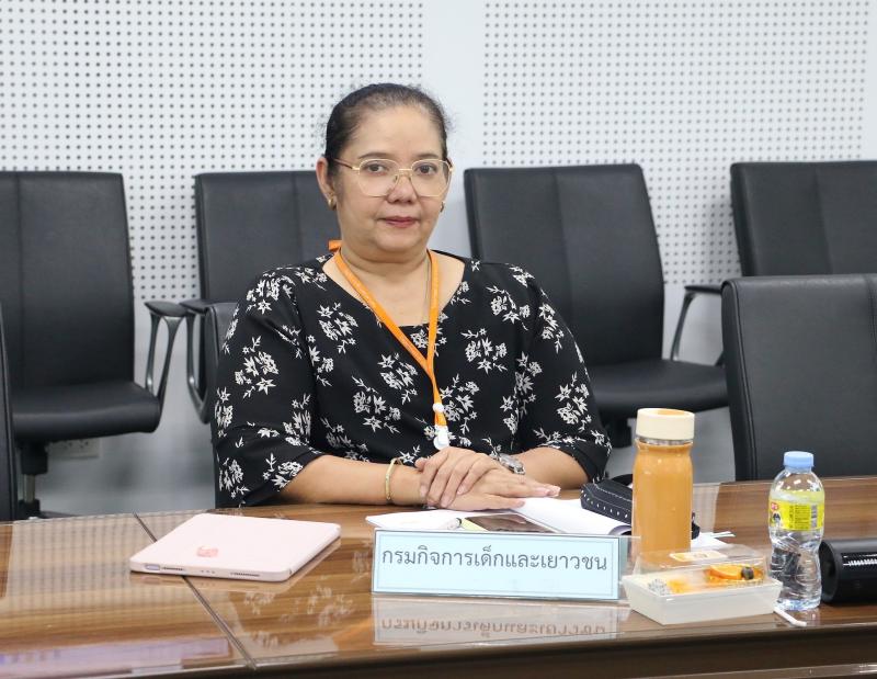 นางสาวสุนีย์ ศรีส�