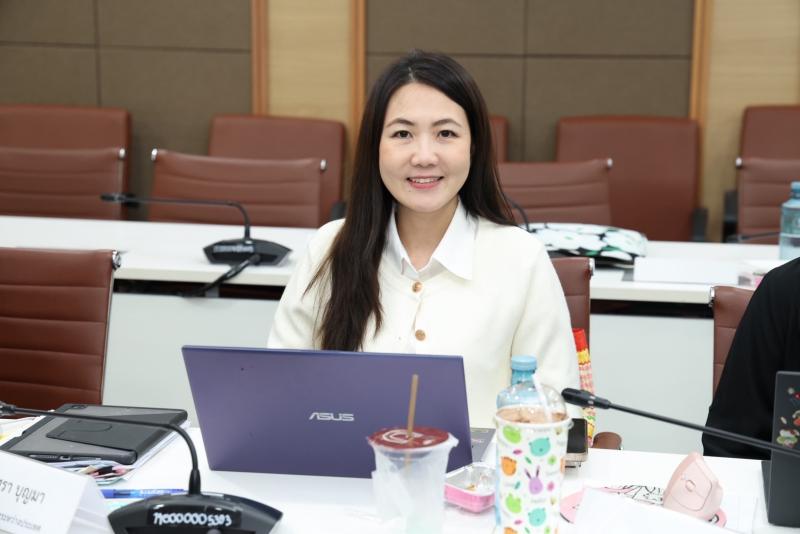 นางสาวสุนีย์ ศรีส�
