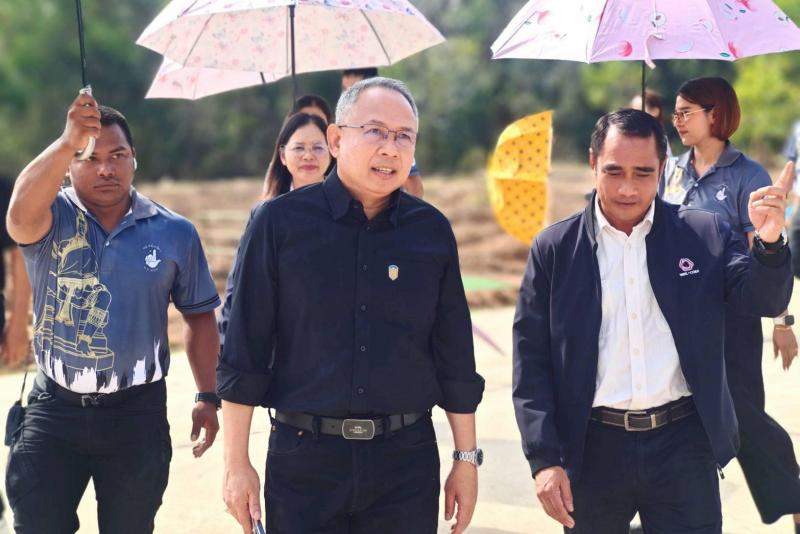 ปลัด พม. ลงพื้นที่�