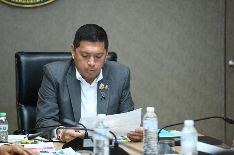 รมว.พม. เป็นประธาน�