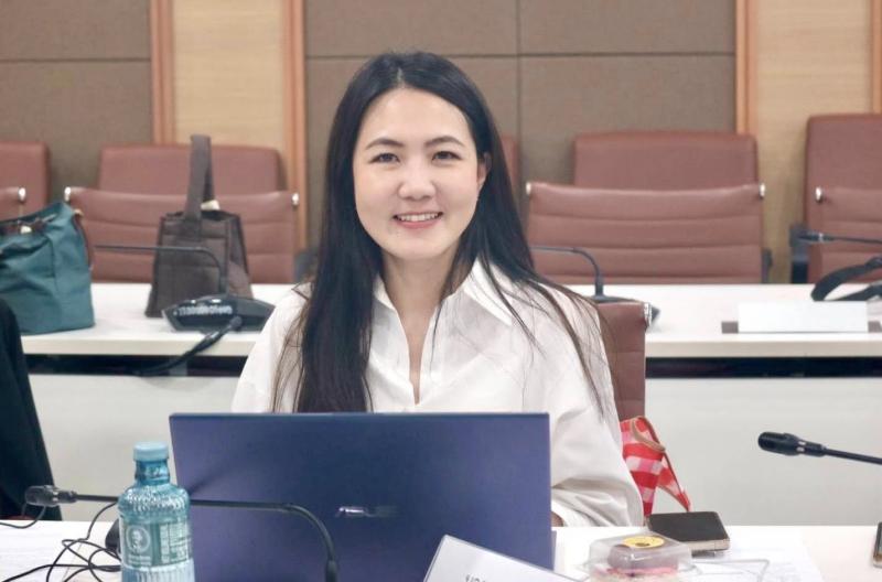 นางสาวสุนีย์ ศรีส�
